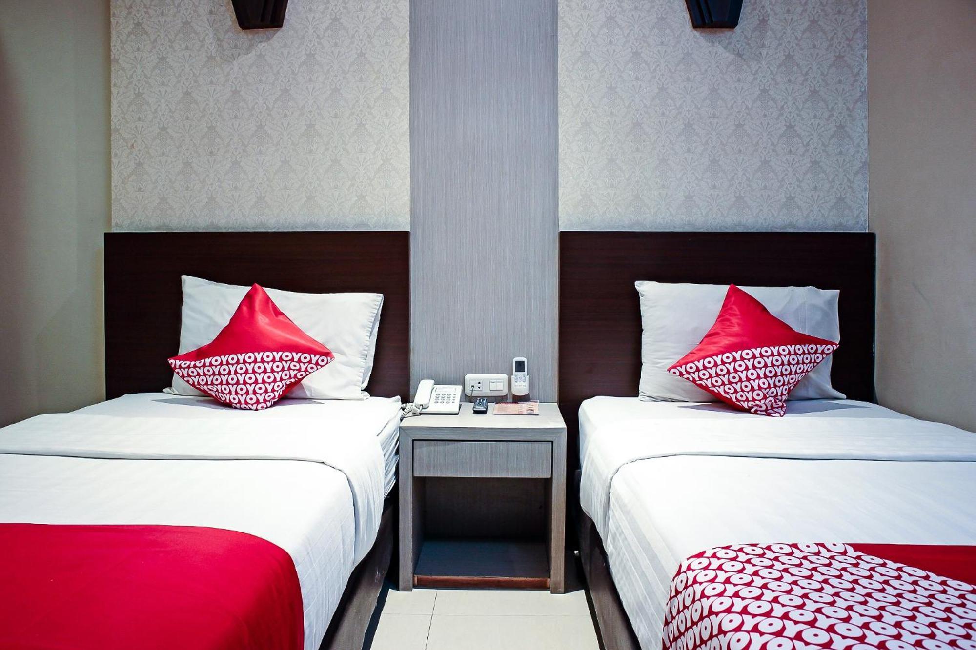 Oyo 1009 Hotel Bumi Malaya Medan Zewnętrze zdjęcie