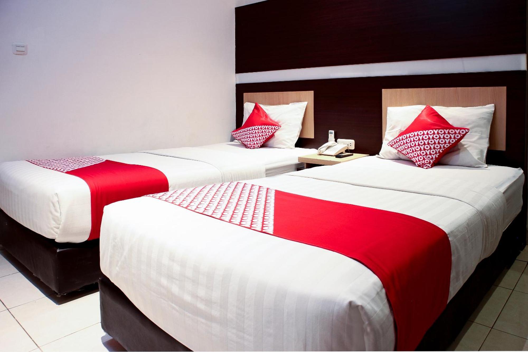 Oyo 1009 Hotel Bumi Malaya Medan Zewnętrze zdjęcie