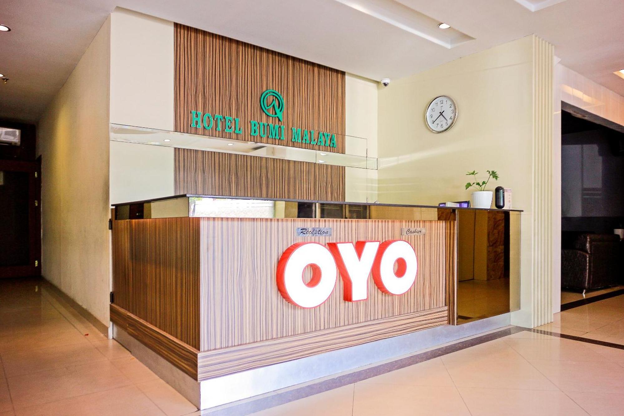 Oyo 1009 Hotel Bumi Malaya Medan Zewnętrze zdjęcie