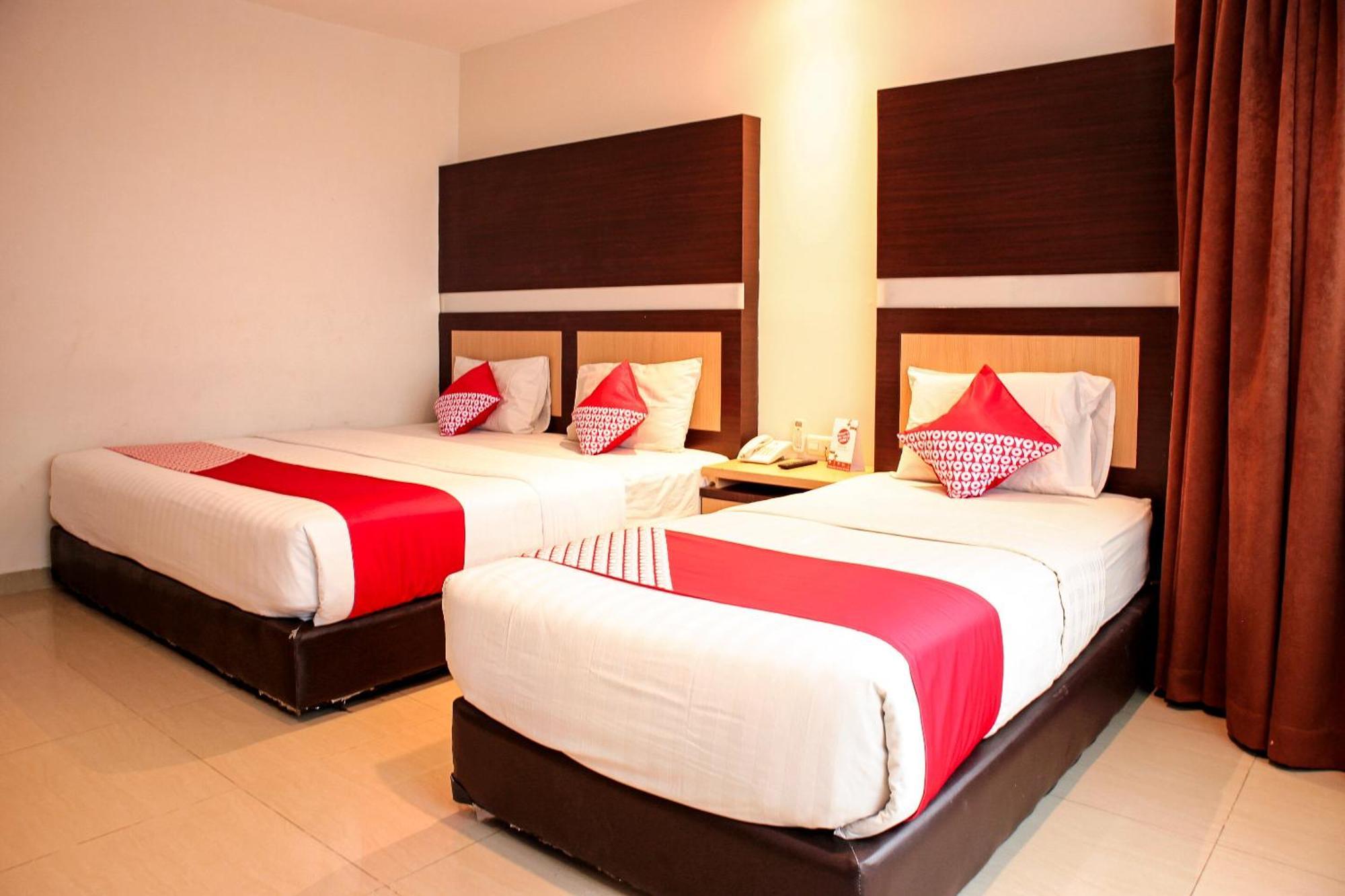 Oyo 1009 Hotel Bumi Malaya Medan Zewnętrze zdjęcie